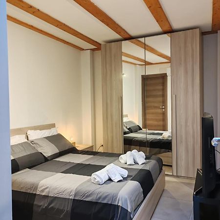 Etna Garden House: Oasis In The Heart Of Catania Villa Bagian luar foto